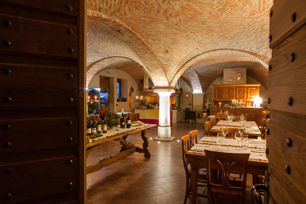 A' La Table Du Sommelier Chambres D Hotes & Restaurant Saint-Vincent Exterior foto