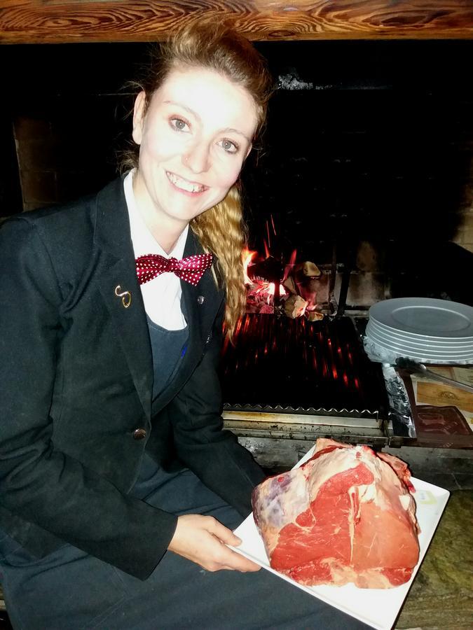 A' La Table Du Sommelier Chambres D Hotes & Restaurant Saint-Vincent Exterior foto